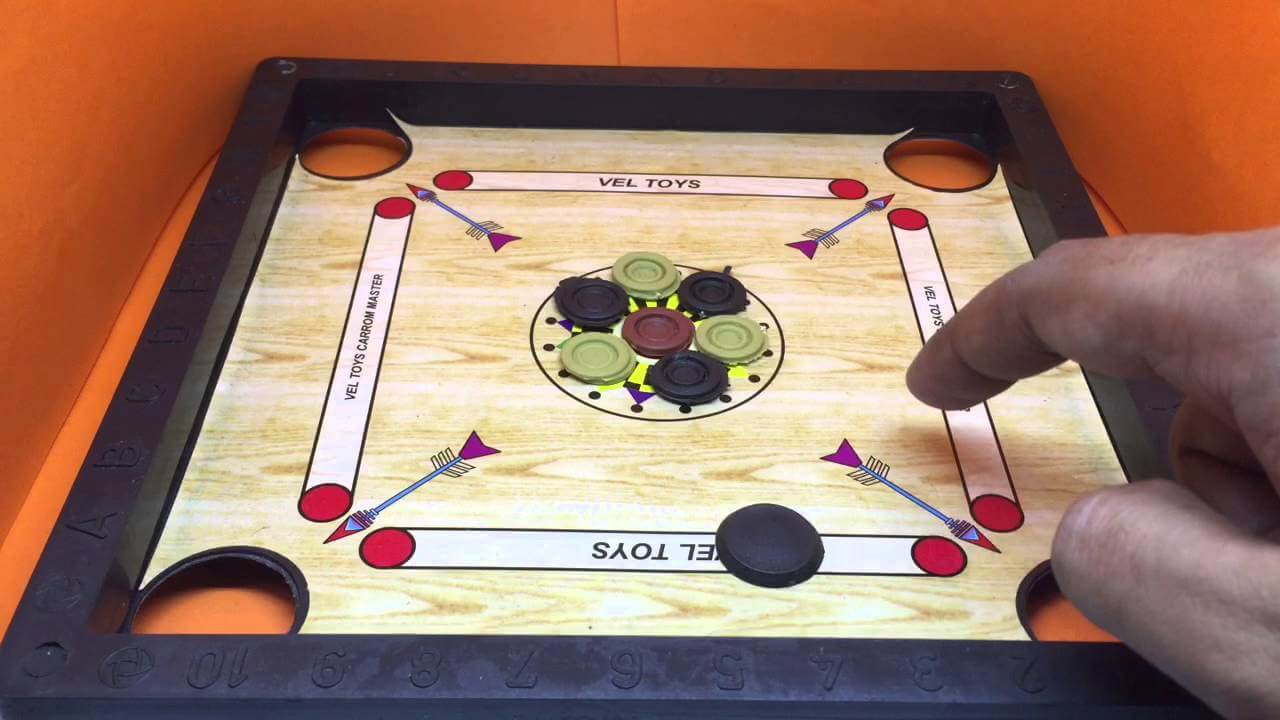 Carrom Board Game