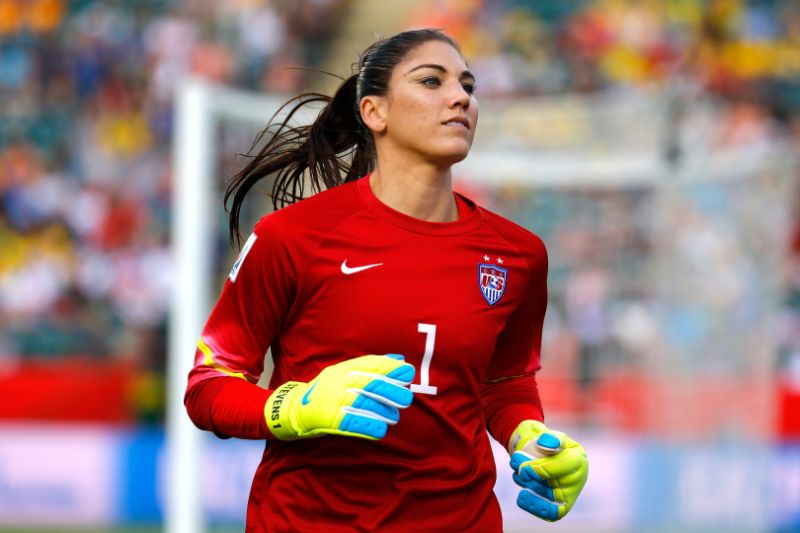 Top 10 Hottest Female Football Players in the World