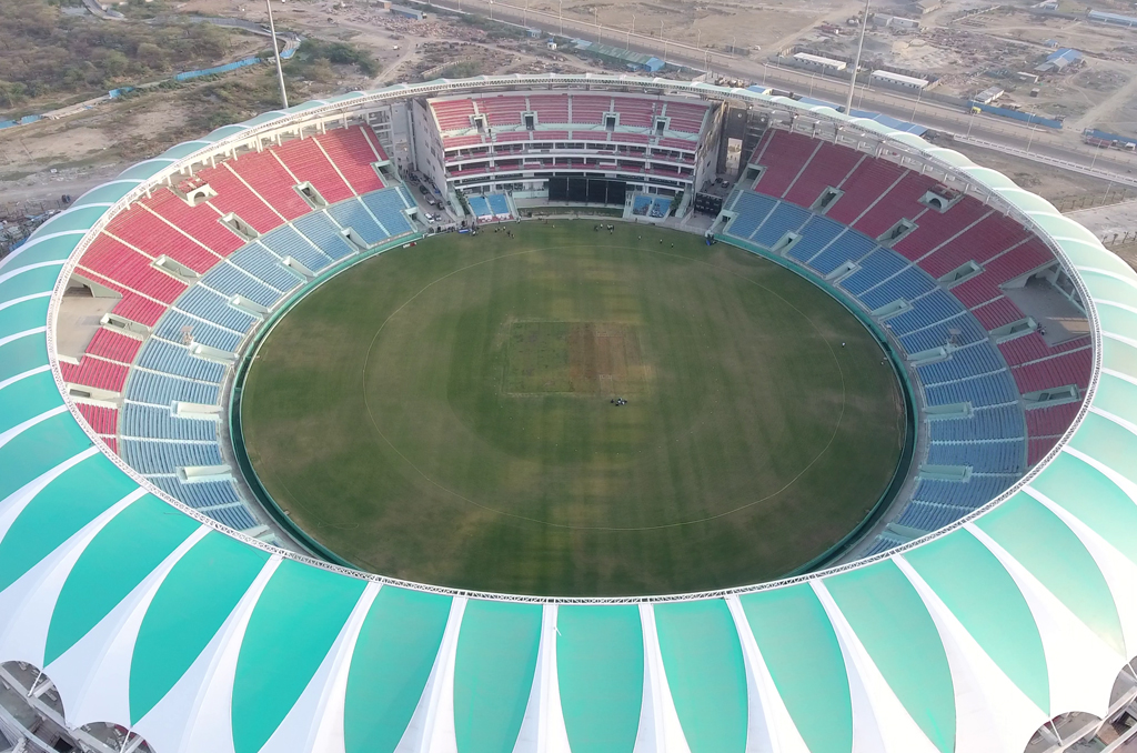 ekana cricket stadium