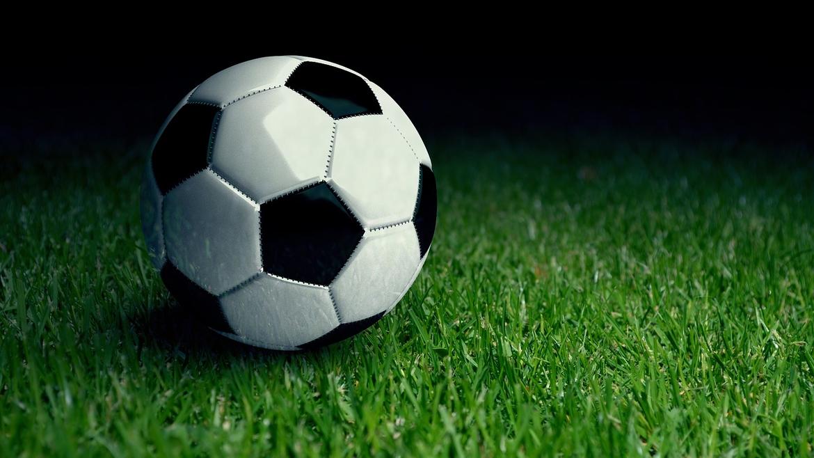 Effective Tips And Tricks In Football