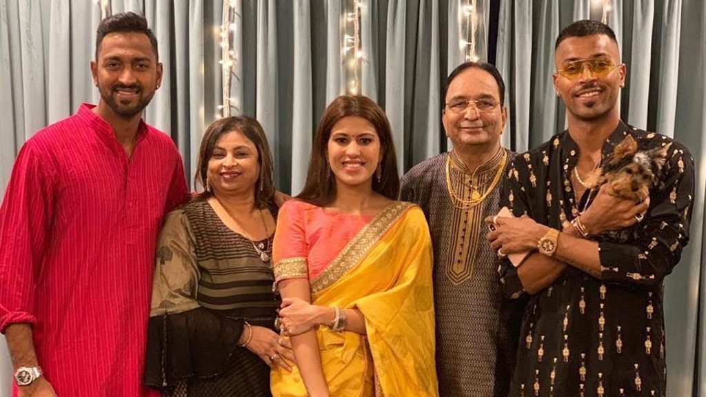 Hardik Pandya's family: