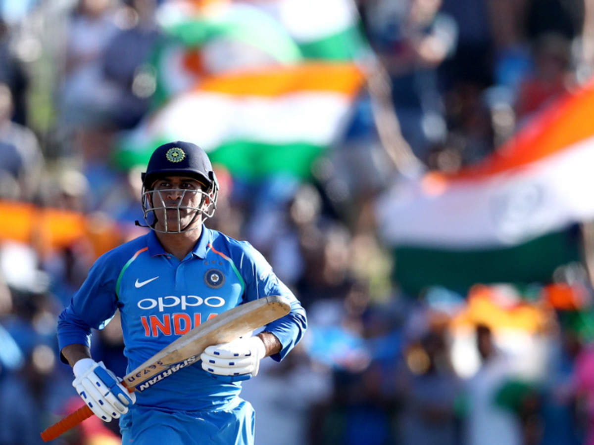 MS Dhoni HD Pictures