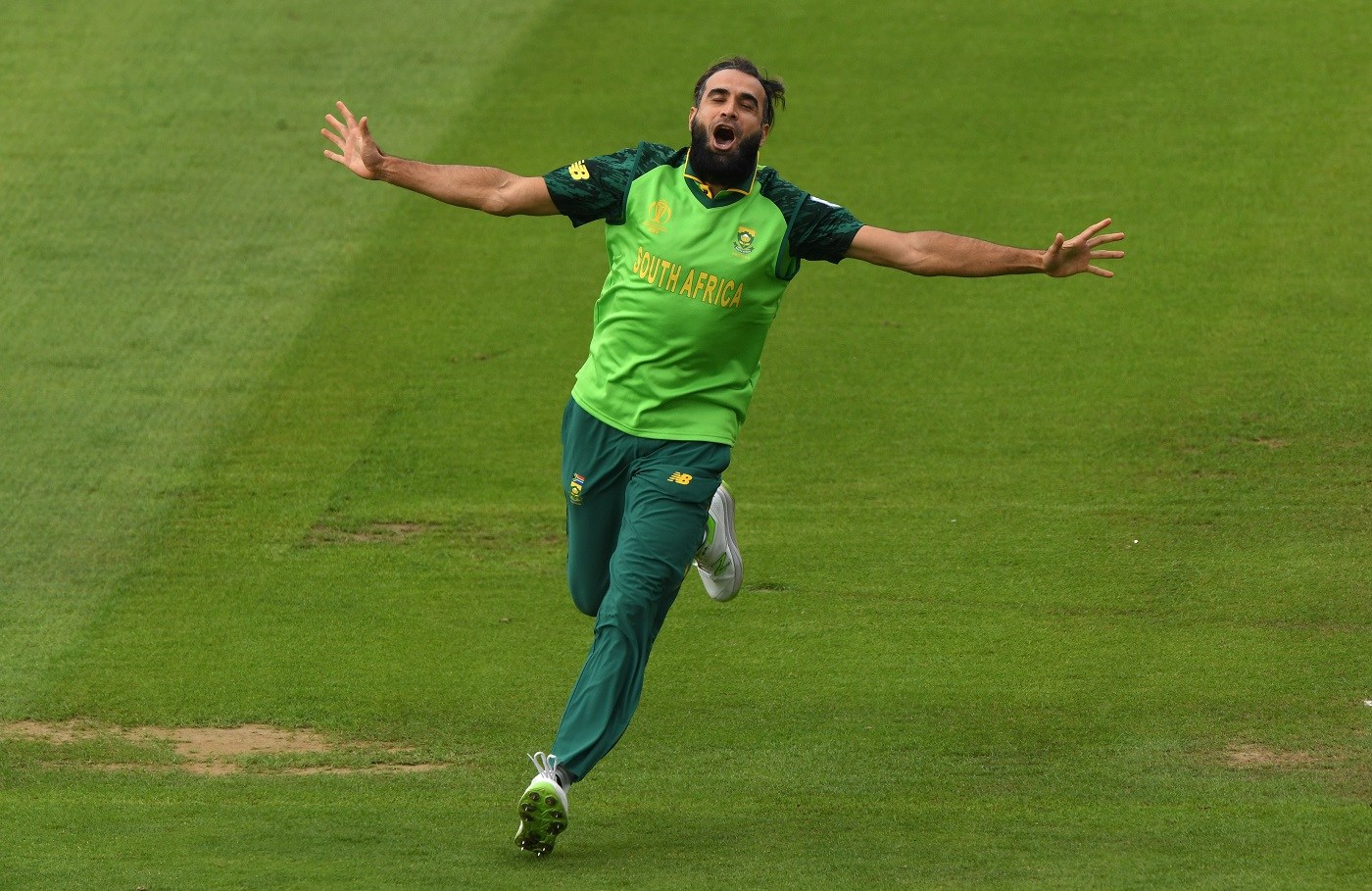 Imran Tahir Becomes the highest Wicket-Taker for SA