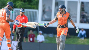 Shahid Afridi Cheeky Reply to Riaz