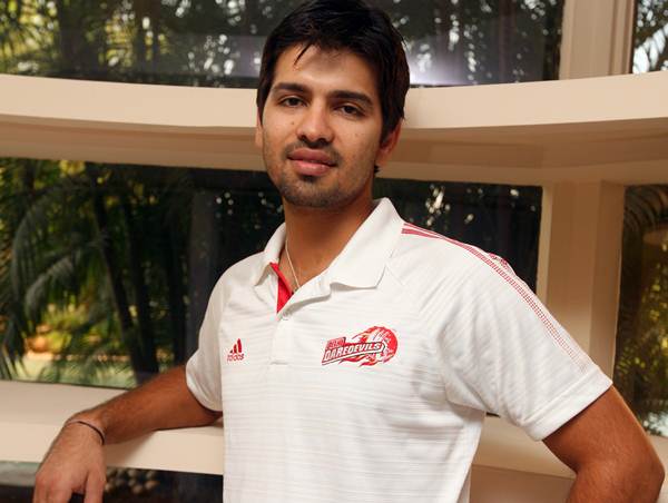 Naman Ojha Biography