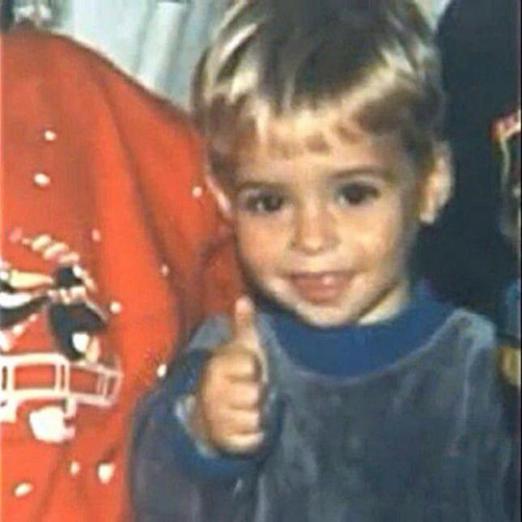 Oscar football childhood