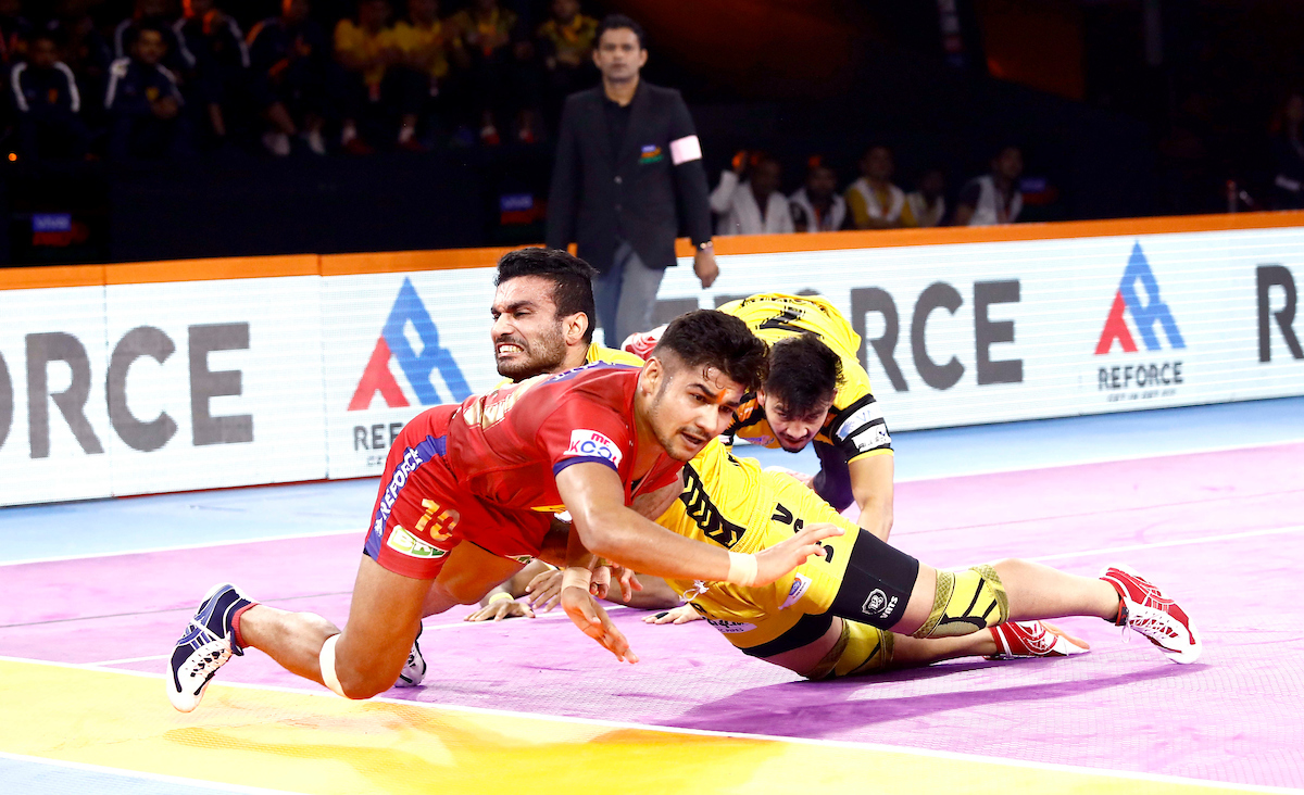 Telugu Titans vs Dabang Delhi