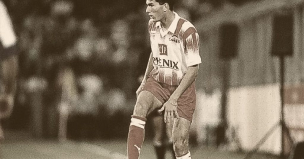 Zinedine Zidane Early Life