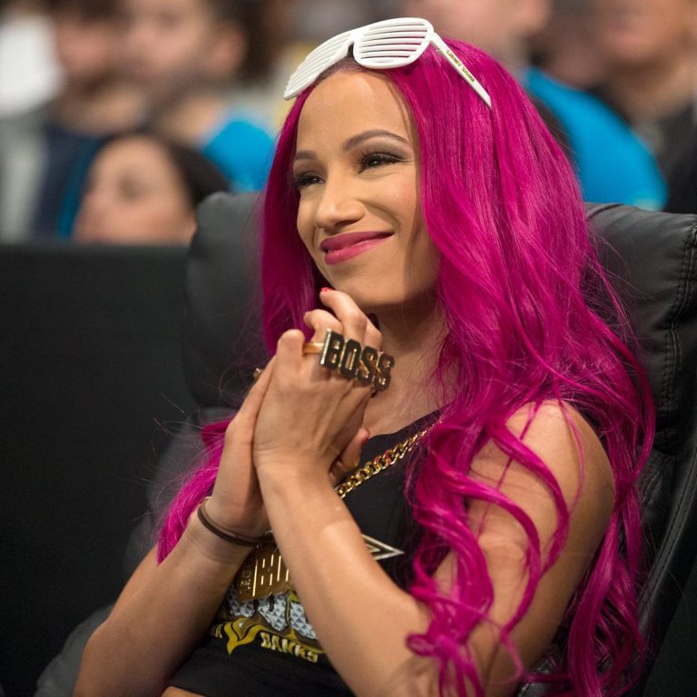 Sasha Banks Biography: Age, Height, Facts, Achievements, Controversy ...
