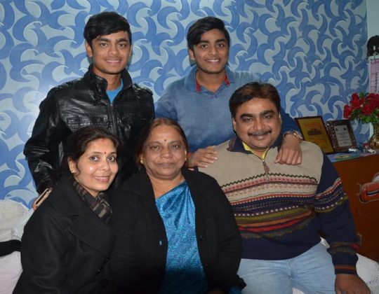 Ishan kishan family