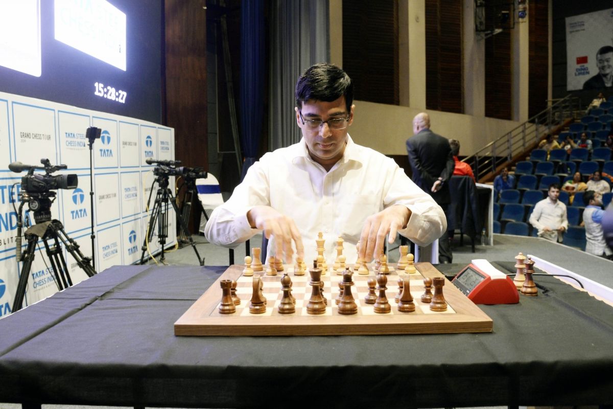 Anand-beats-xiong-first-victory-tata-steel-chess.