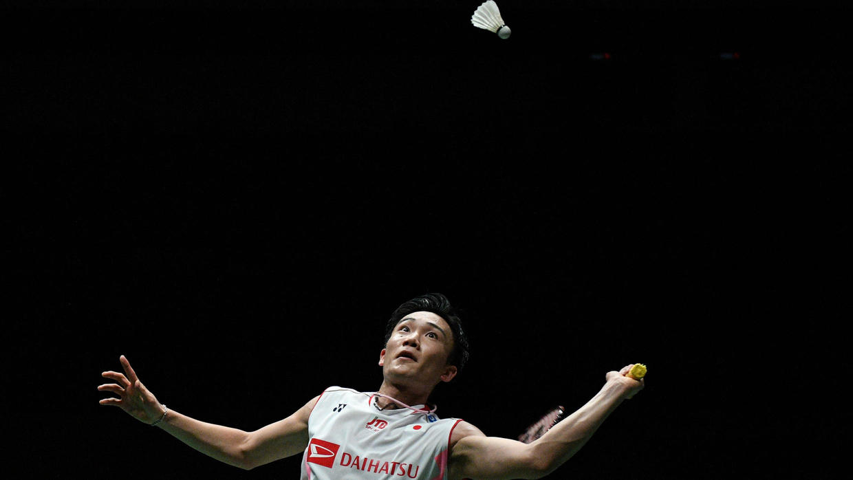Kento-Momota-hurt-Van-Accident-in-Malaysia