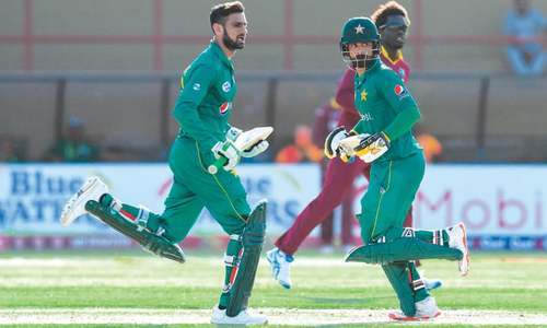 Pakistan captain praises Mohammad Hafeez and Shoaib Malik after series win