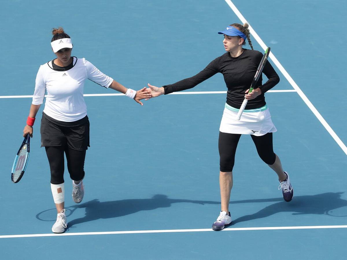 SANIA-mirza-wins-hobart-doubles-title-2020