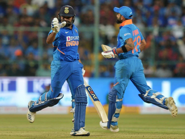 Aaron Finch labels Kohli as the "greatest" ODI batsman, Rohit ...