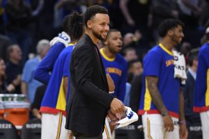 curry-hope-to-return-soon-after-hand-injury-2020