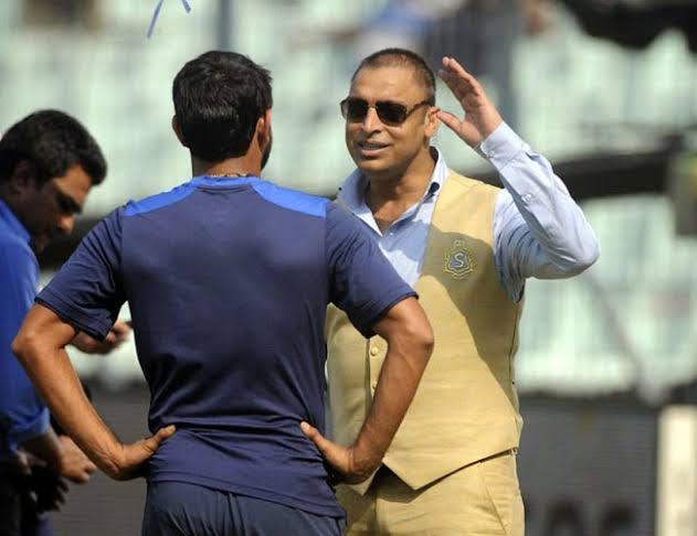 shoiab-akhtar and m shami