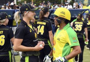 Tendulkar-vs-Perry