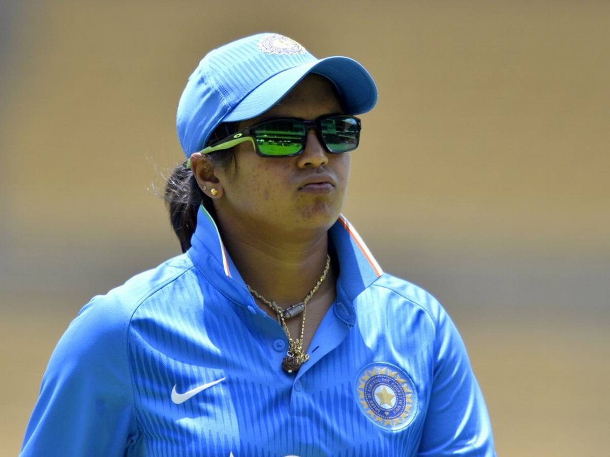 Veda Krishnamurthy urges batters to score more runs -