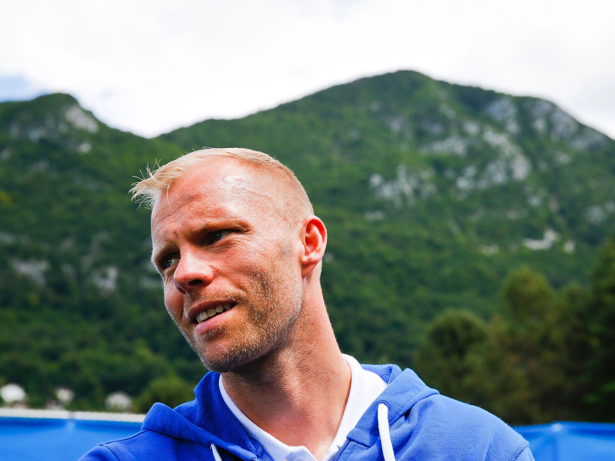 eidur-gudjohnsen-on-man-utd