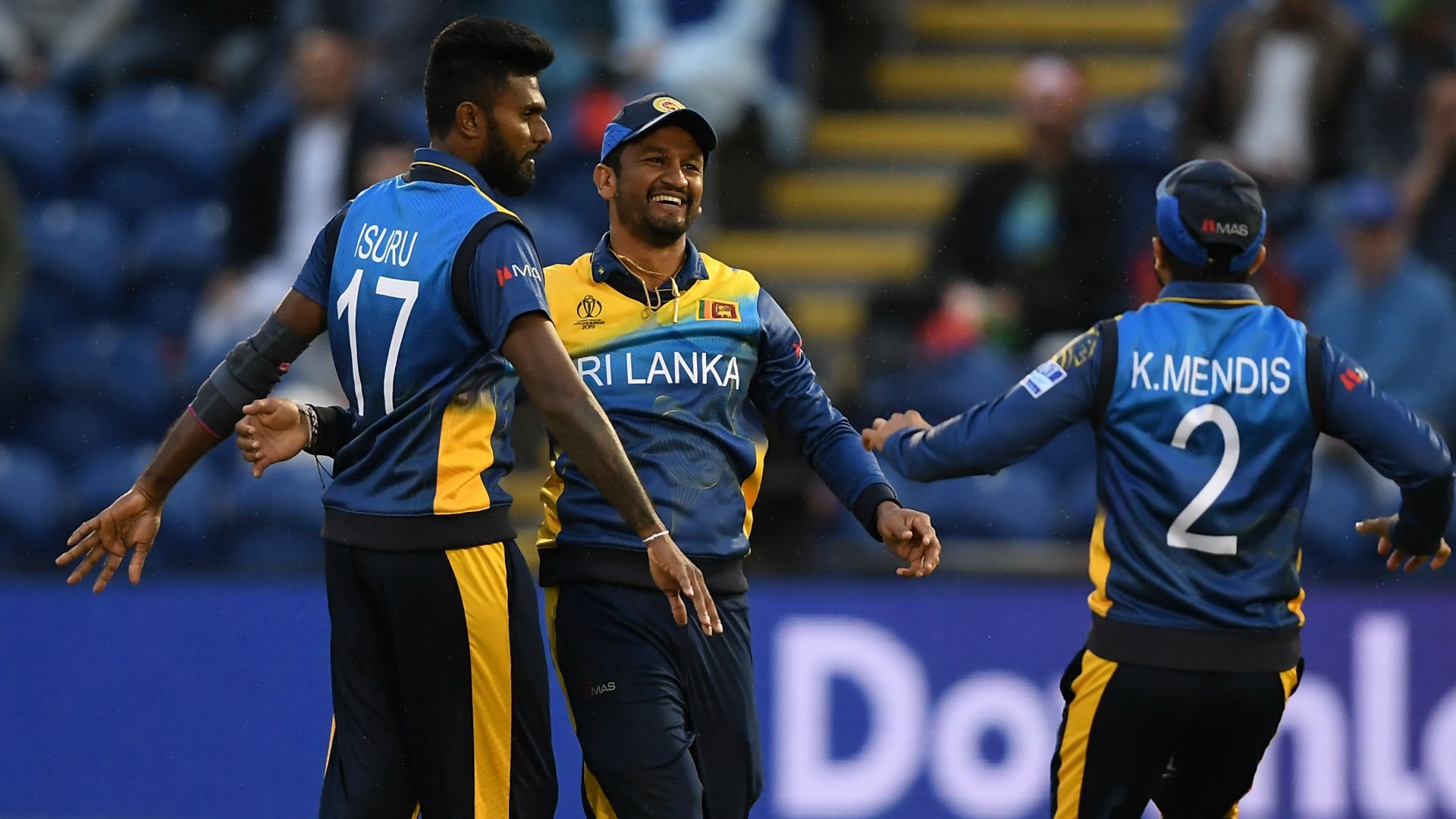 karunaratne-back-srilanka-squad