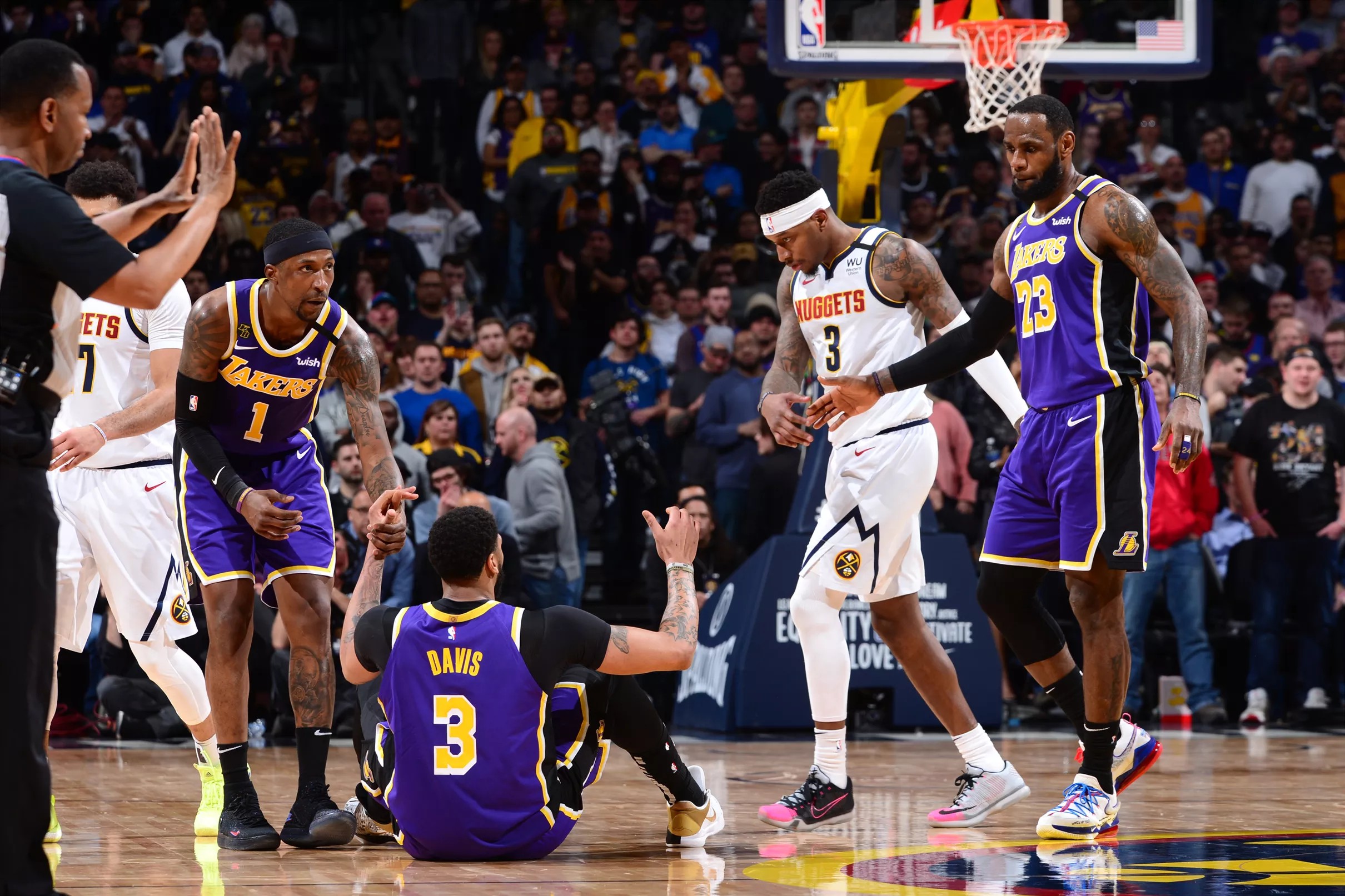 lakers vs nuggest