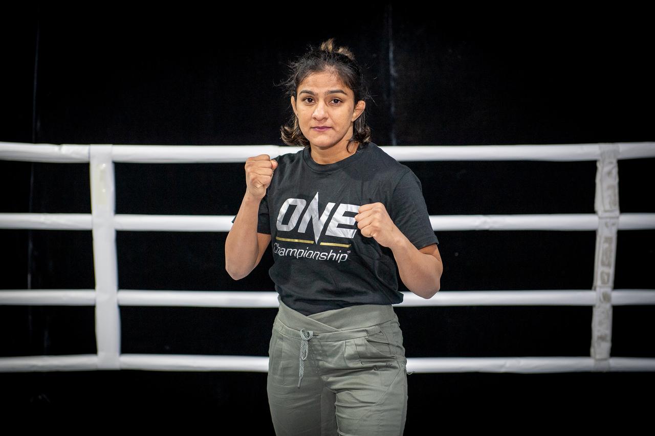 ritu-phogat-mma