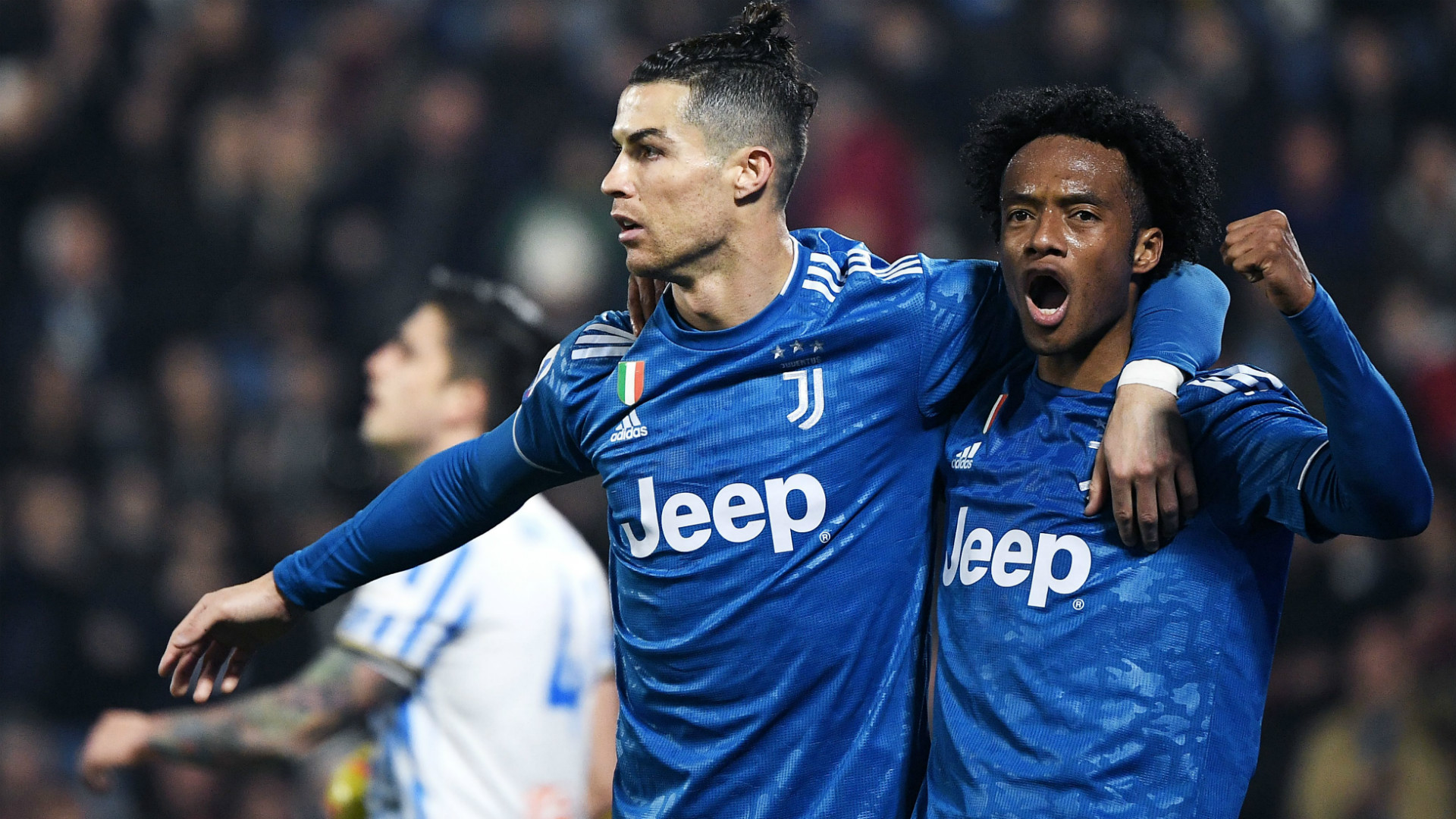 ronaldo-cuadrado-spal-juventus