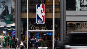 REPORTS: NBA Players to receive full salary paychecks till April 15