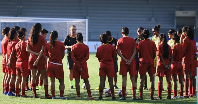 India-U-17-womens-football-team-head-coach-Thomas-Dennerby-696x364