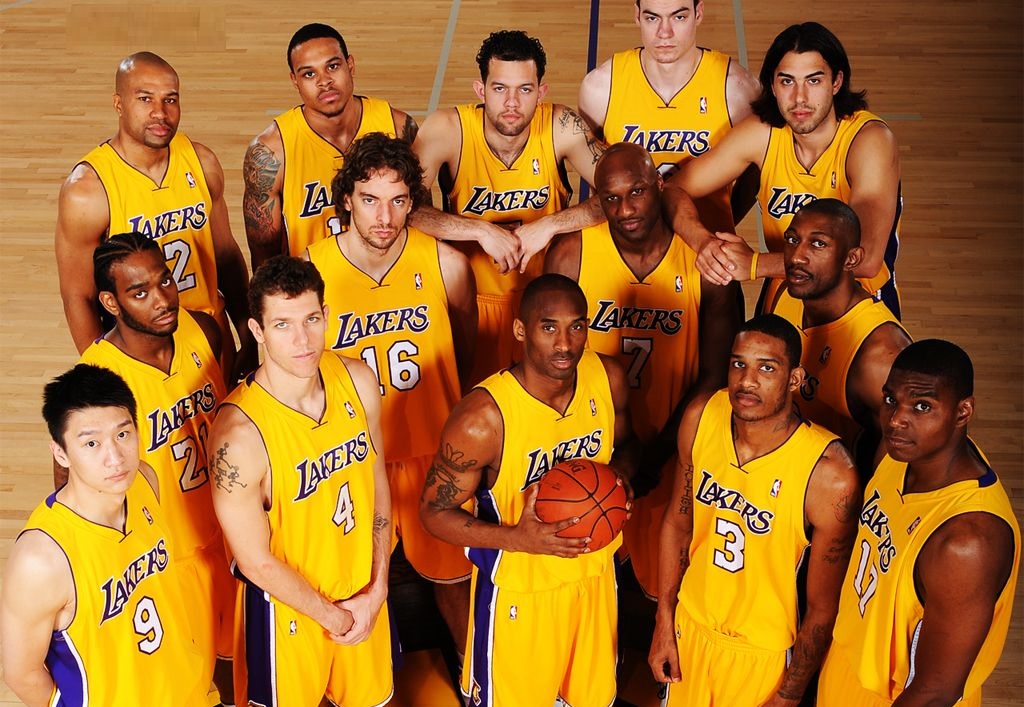 Sale > los angeles lakers basketball team > in stock