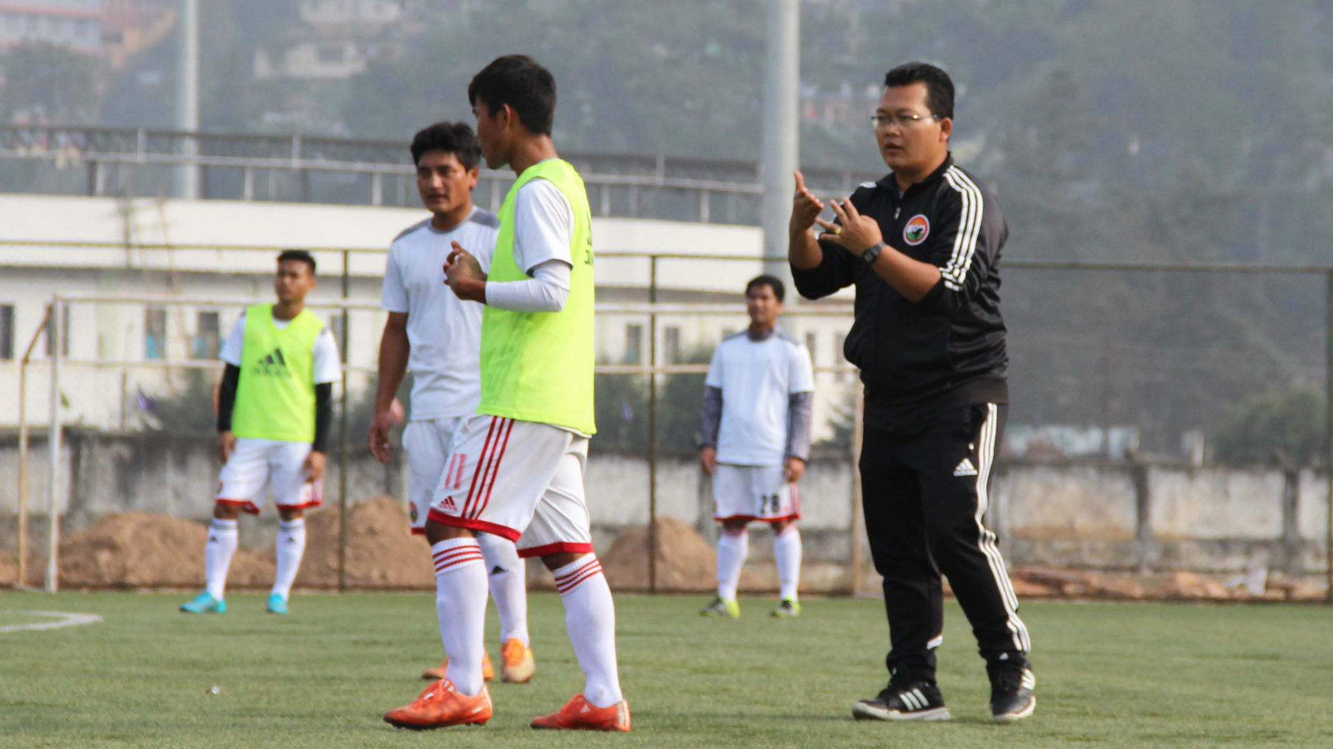 Odisha FC parts ways with the assistant coach Thangboi Singto