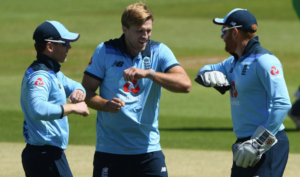 England beat Ireland by six wickets to take a 1-0 lead in the series