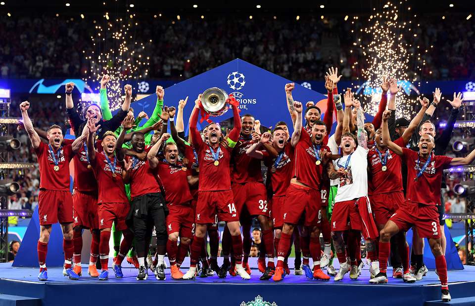 Liverpool presented with Premier League trophy after the win over Chelsea 5-3