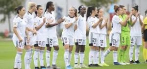 Real-madrid-womens-team.jpg