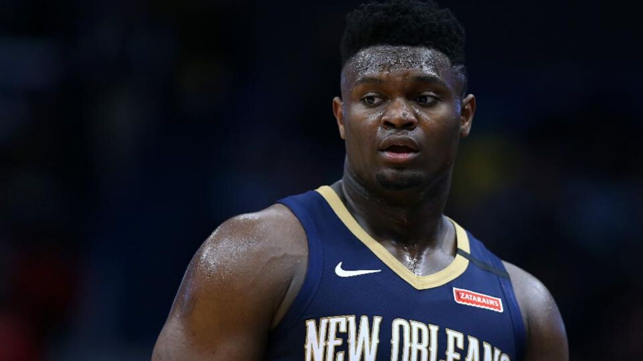 Zion Williamson leaves NBA bubble due to family emergency