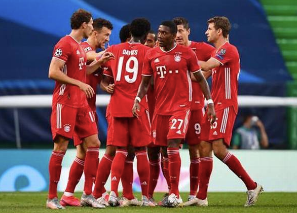 Serge Gnabry scores twice to lead Bayern Munich in the finals of Champions League
