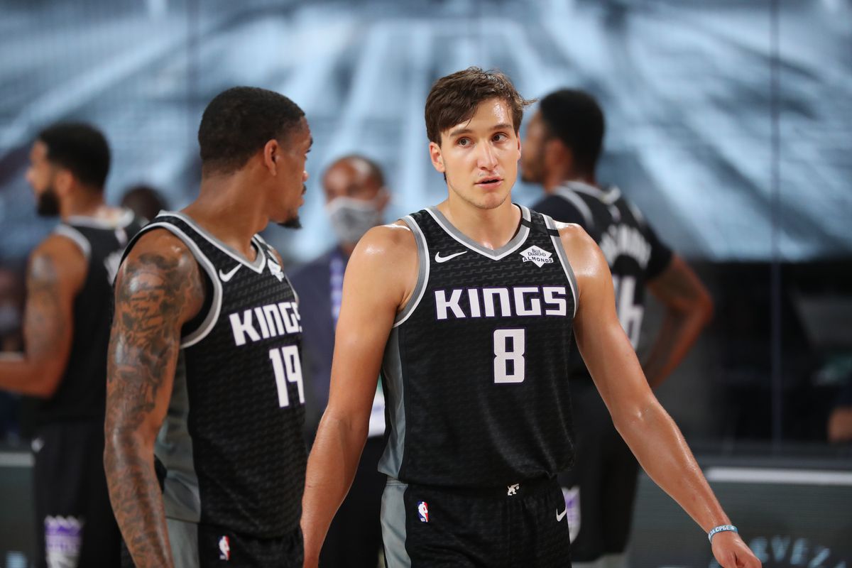 Atlanta signs Bogdan after Sacramento decline to match offer -