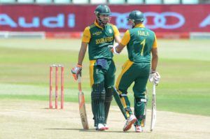 hashim-amla-and-rilee-rossouw-highest-3rd-wicket-partnership-in-odi