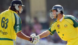 ricky-ponting-and-andrew-symonds-highest-4th-wicket-partnership-in-odi