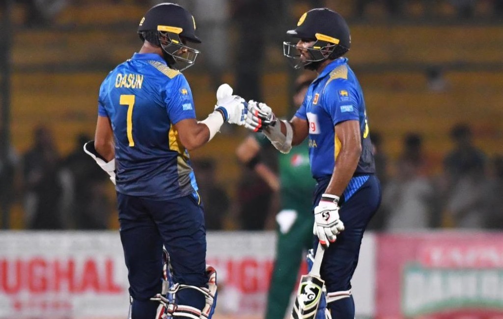 shehan-jayasuriya-and-dasun-shanaka-highest-6th-wicket-partnership-in-odi
