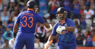 MS Dhoni gives a piece of advice to Hardik Pandya and Rishabh Pant ahead of ICC T20 World cup