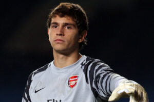 From an Outcast to a National team hero : Here is the inspirational story of Emiliano Martinez