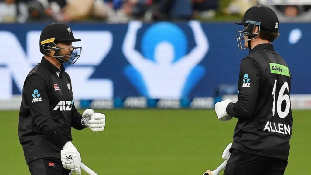 IND vs NZ 3rd ODI : Black Caps survives India's early scare