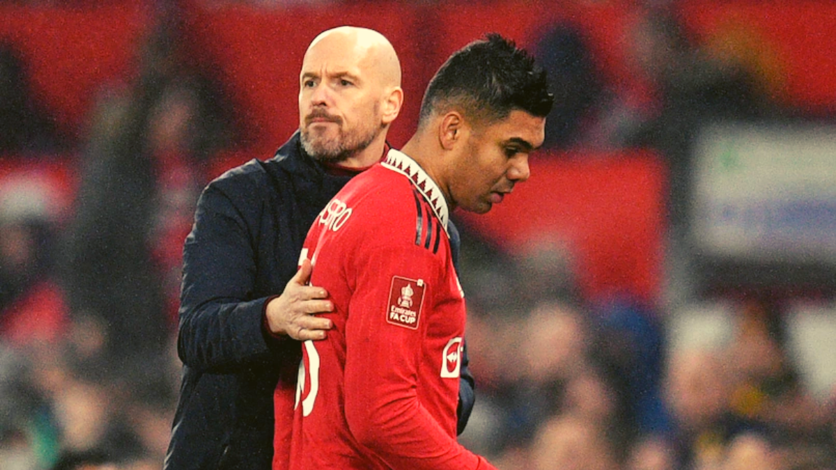 Football News Erik Ten Hag furious at VAR after Casemiro sees Red Card!