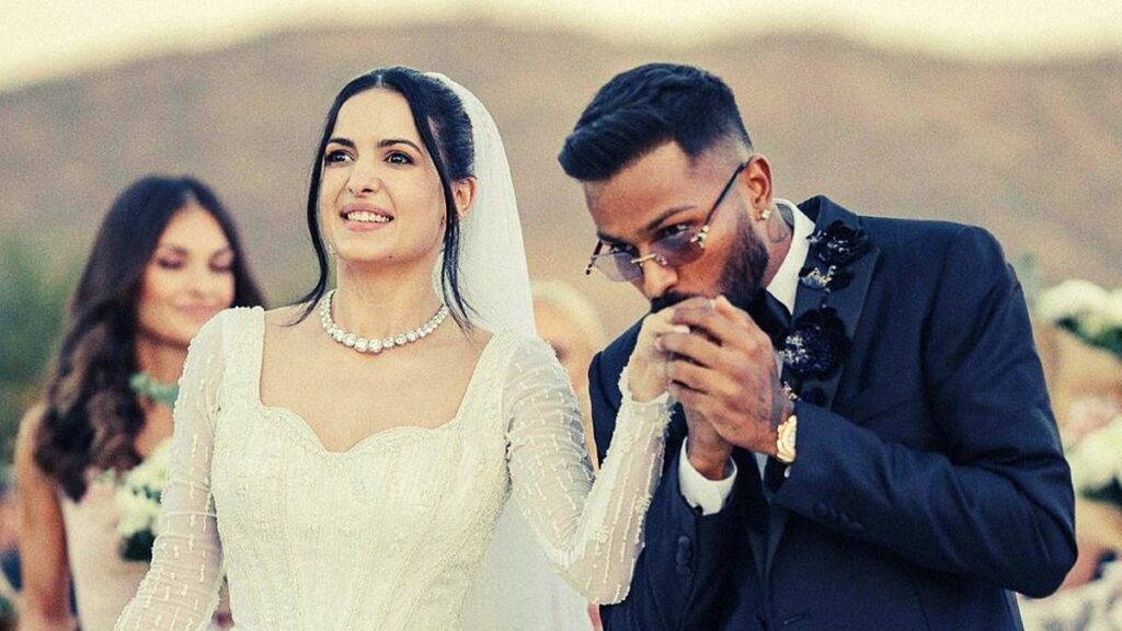 Watch : Hardik Pandya and Natasa Stankovic exchange wedding vows again on Valentine's Day