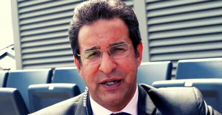 Watch: Wasim Akram loses his temper, kicks sofa in anger after a PSL Match