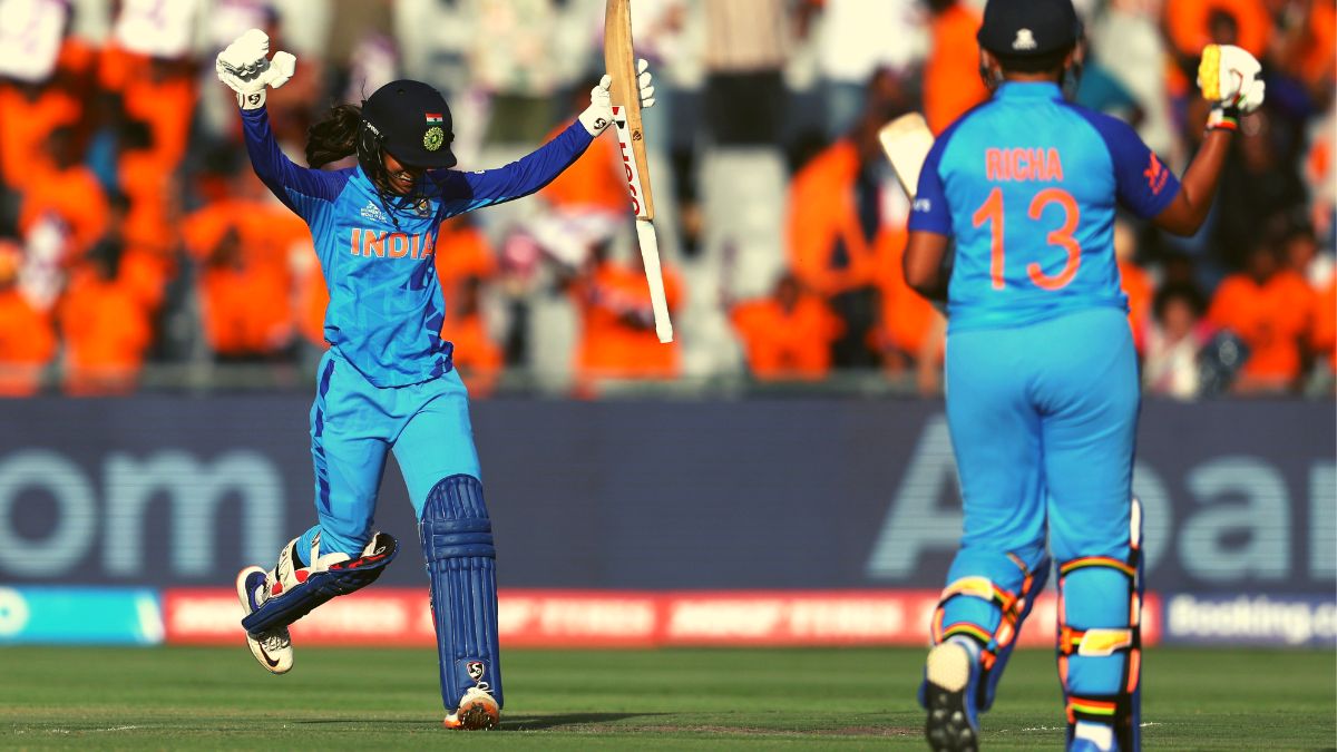 Women's T20 World Cup : India eyeing top spot in Group B with a win against England