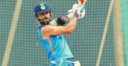 IND Vs AUS 1st ODI Virat Kohli eyeing to achieve these records today at Wankhede! (1)