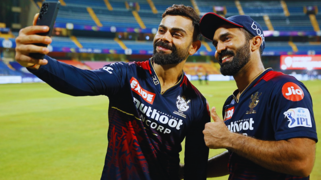 IND Vs AUS 3rd ODI Dinesh Kartik provides his honest opinion about Virat Kohli and Hardik Pandya!